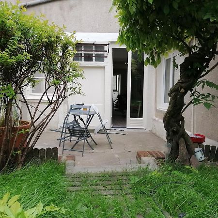 Petit Studio Hypercentre D'Orleans Avec Jardin Exterior foto